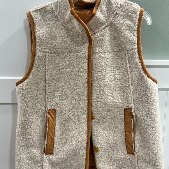 Tan Shearling Vest - Picture 3 of 3